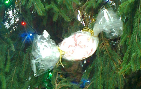 Ozdoba na liberecký vánoční stromek